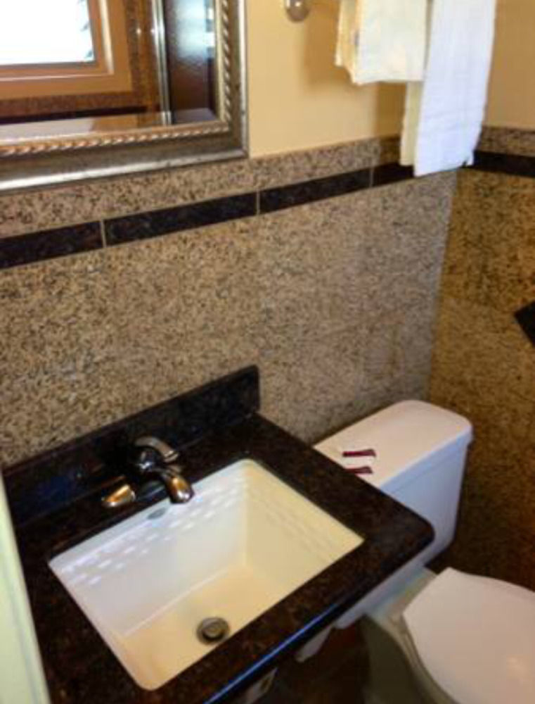 Livingston Town & Country Motel المظهر الخارجي الصورة