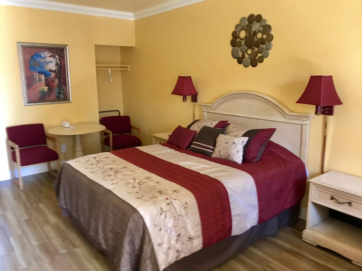 Livingston Town & Country Motel المظهر الخارجي الصورة