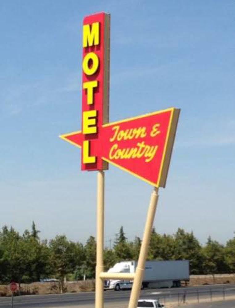 Livingston Town & Country Motel المظهر الخارجي الصورة