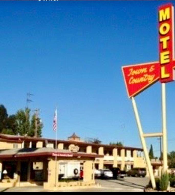 Livingston Town & Country Motel المظهر الخارجي الصورة